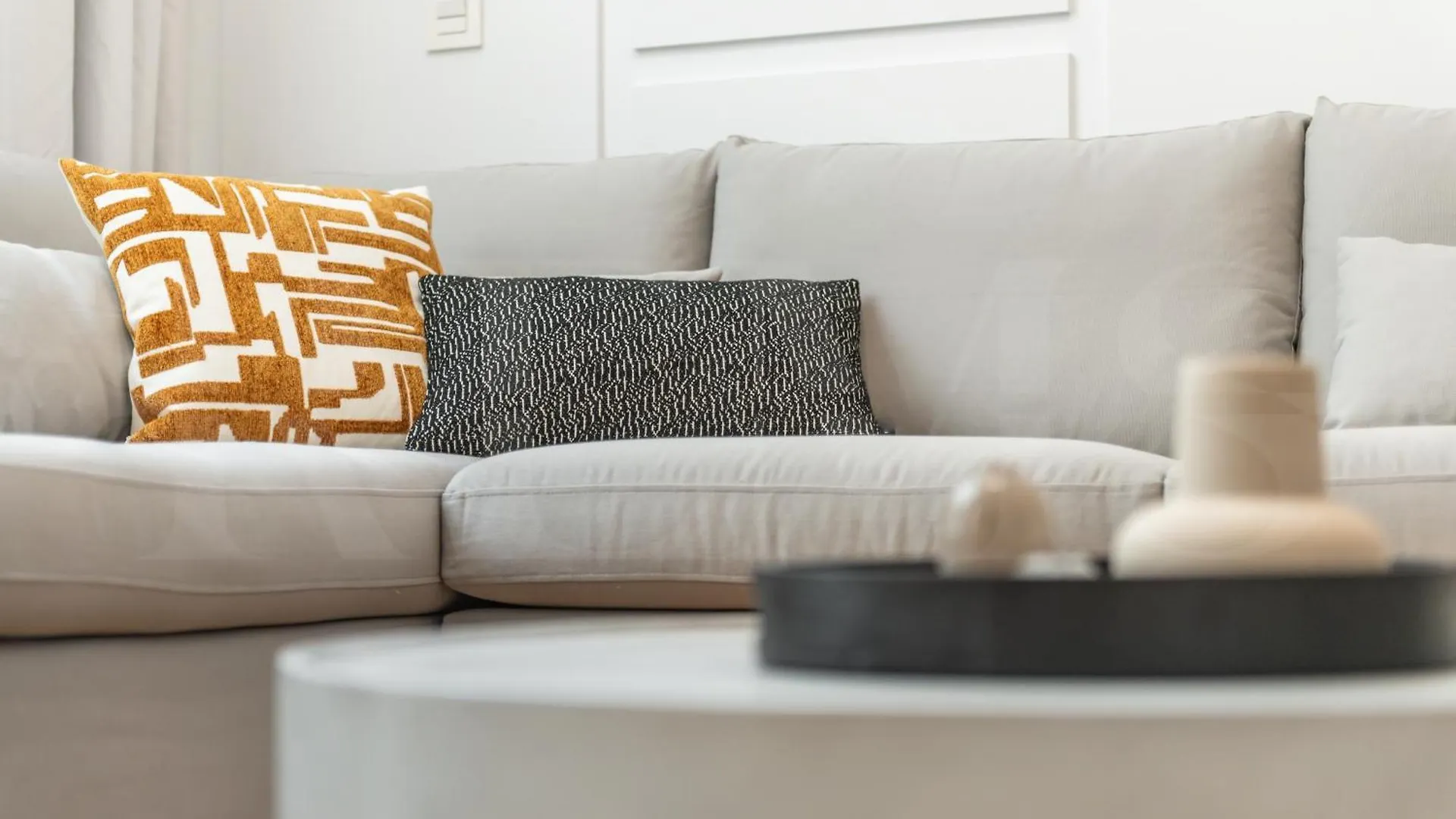 מאלגה Artistic And Spacious Apartment By Rems